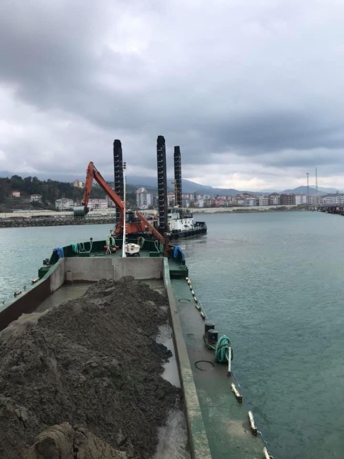 Türkeli Limanı Temizleniyor