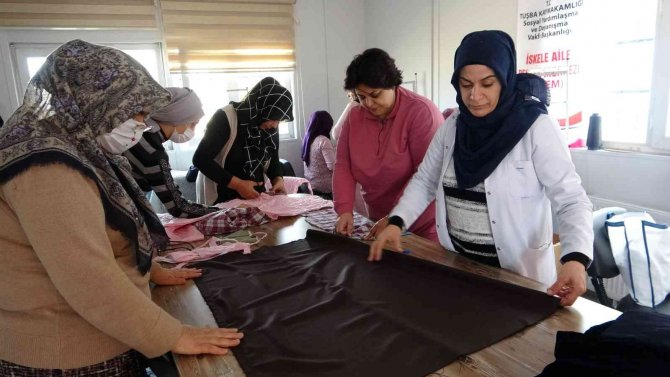 İ̇skele Adem’de Üniversiteye Hazırlanıyorlar