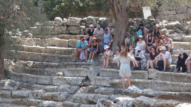 Muğla 10 Ayda 1 Milyon 73 Bin Turist Ağırladı