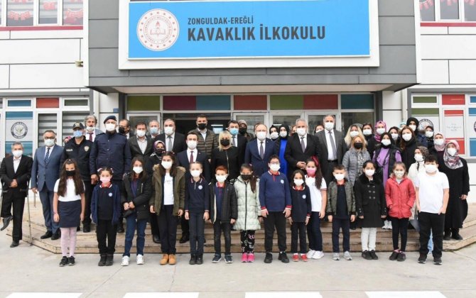 Ereğli’de 3 Okul, ‘Kütüphanesiz Okul Kalmasın’ Projesine Katıldı