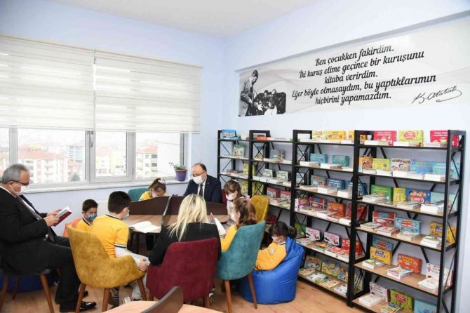 Ereğli’de 3 Okul, ‘Kütüphanesiz Okul Kalmasın’ Projesine Katıldı