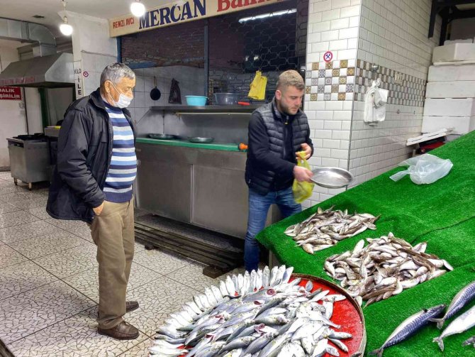 Balık Halinde Çinakopun Fiyatı 50 Liraya Çıktı