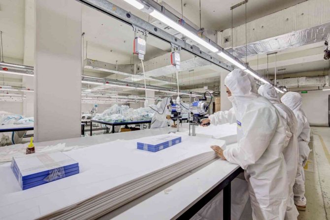 Günlük 3 Milyon Nitril Eldiven Üretilecek