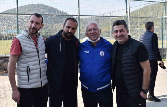 Altınordu Başkanı Özkan’ın Altyapı Öğrencisiyle Renkli Röportajı Gülümsetti