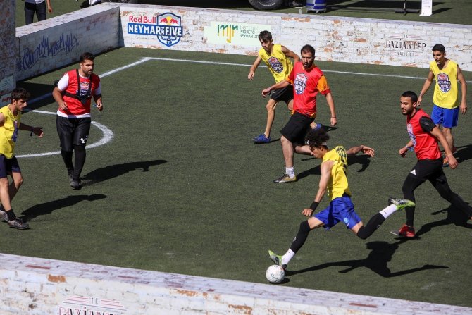 Red Bull Neymar Jr’s Five’ta En İyi Sokak Futbolcuları Belli Oluyor