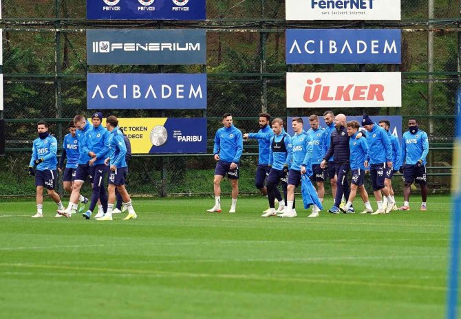 Fenerbahçe Derbi Hazırlıklarını Sürdürdü