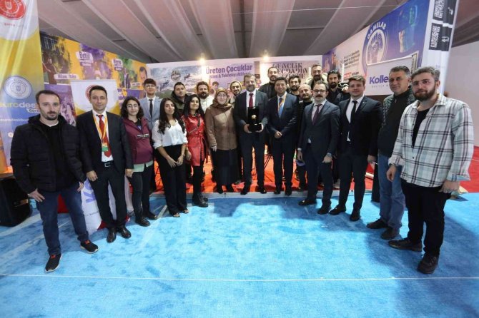 Gürsu’nun Gençleri Geleceğe Koşuyor