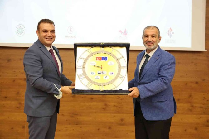Girişimcilere Mentörlük Desteği