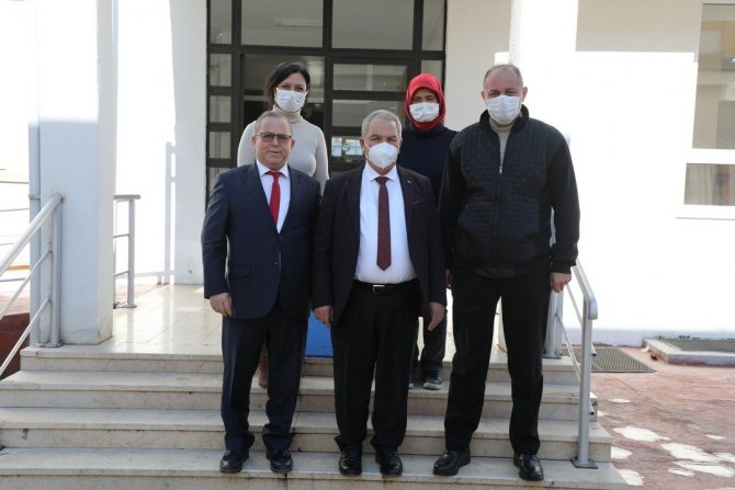 Başkan Demirtaş’tan Çat Kapı Okul Ziyaretleri