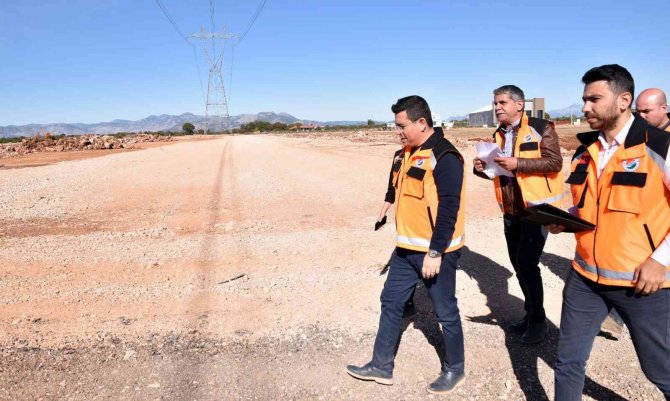 Kepez’e İnşaat Malzemecileri Sitesi Yapılıyor