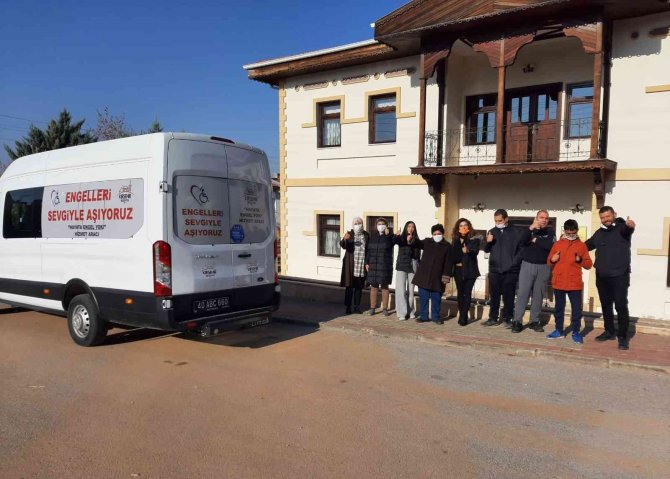 Kırşehir’de, Kervansaray Engelsiz Yaşam Merkezi Hizmet Vermeye Başladı