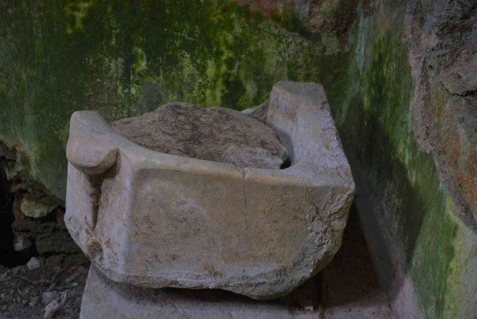 Toprak Altında Bulundu, 19. Yüzyıldan Kaldığı Ortaya Çıktı