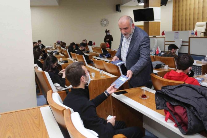 Başkan Sandıkçı: “Gençliğe Yatırım Geleceğe Yatırımdır”