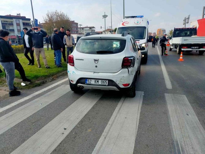 Samsun’da 3 Aracın Karıştığı Kaza: 2 Yaralı