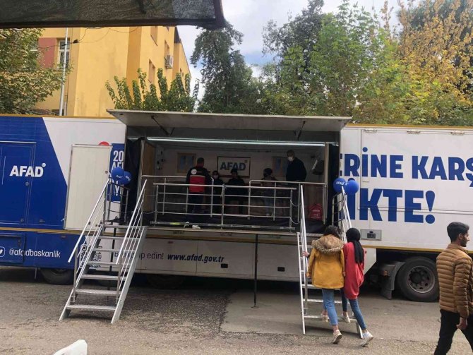 Simülasyon Tırında Afet Eğitimi