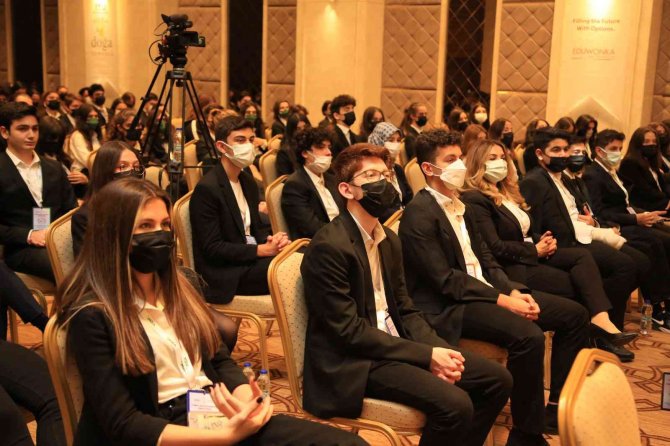 Geleceğin Liderleri “Eğitim Kampı”nda