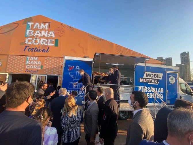 Pursaklar Belediyesinden Tam Bana Göre Festivalinde Çorba Dağıtımı