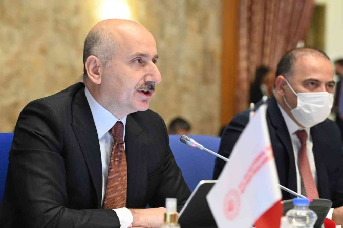 Bakan Karaismailoğlu’ndan Hdp Milletvekili Paylan’a Tokat Gibi Cevap