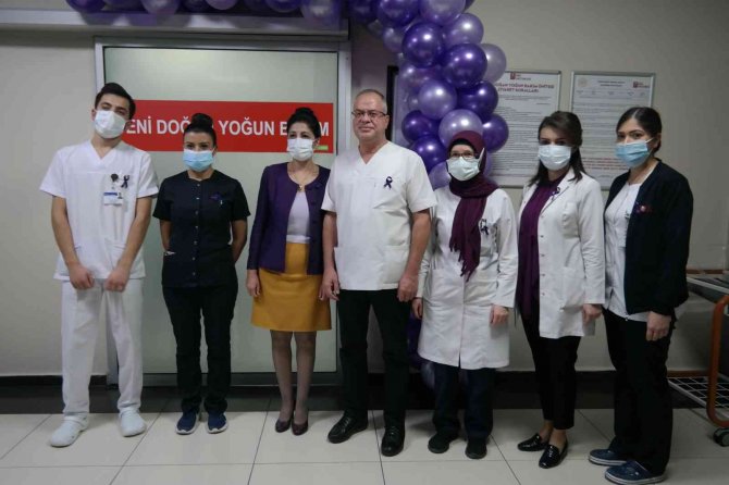 Prematüre Bebek Annesinin “Korkmayın, Onlar Hepimizden Güçlü” Çağrısı