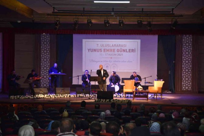 Nurullah Genç Ve Altunağa Manisalılar İle Buluştu