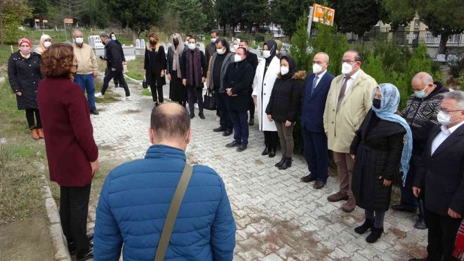 6 Yıl Önce Öldürülen Doktor Aynur Dağdemir Mezarı Başında Anıldı