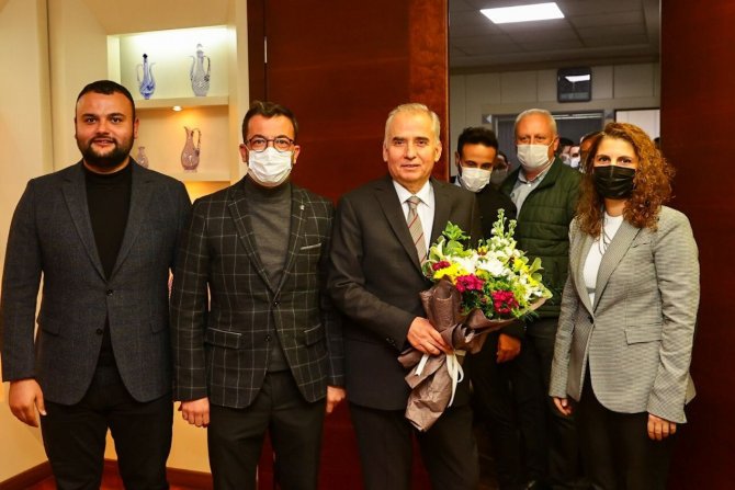 Ak Parti Pamukkale Teşkilatı’ndan Başkan Zolan’a Ziyaret
