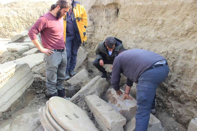 Dünya Arkeoloji Ve Mimarlık Tarihine Işık Tutacak Buluş