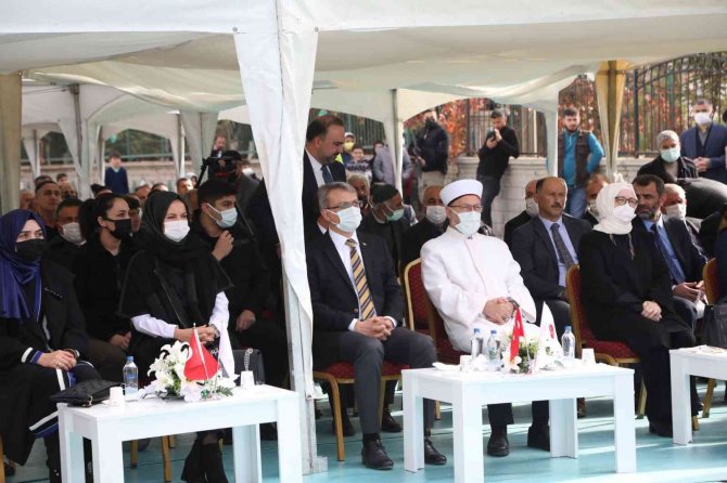 Diyanet İ̇şleri Başkanı Erbaş: "Karabağ 30 Yıla Yakın Ezan Seslerinden Mahrum Kaldı"