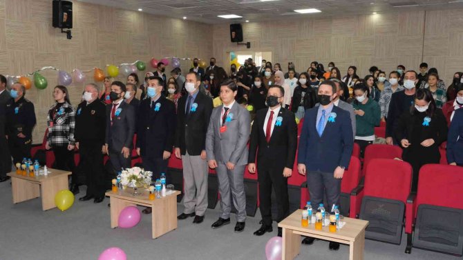 Dünya Çocuk Hakları Günü Kapsamında Program Düzenlendi