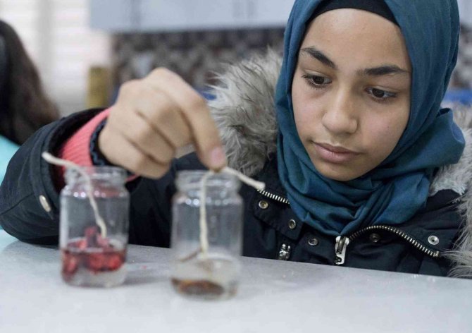 Eğitimin Işığı Geleceklerini Aydınlatacak