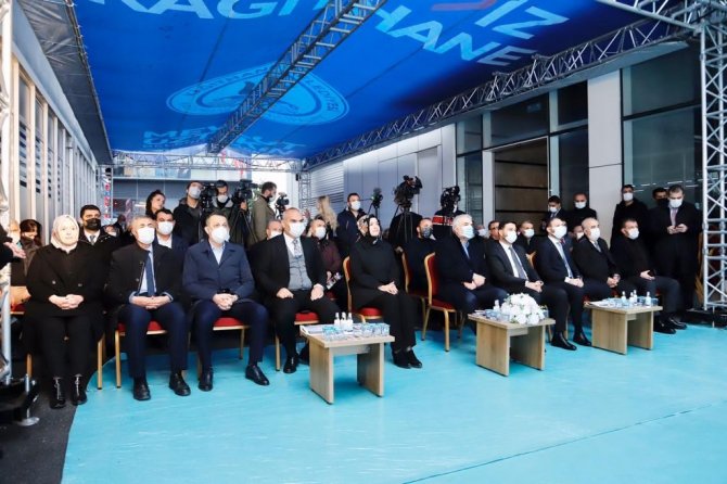Kağıthane’de "Elden Gönüle Sosyal Yardım Merkezi" Açıldı