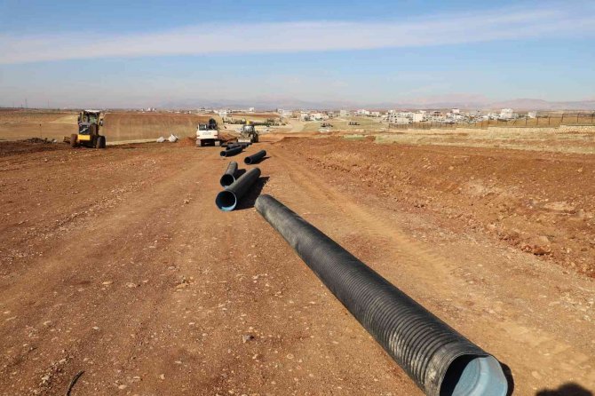 Kahta’daki Çevre Yolu Alt Yapı Çalışmaları Devam Ediyor