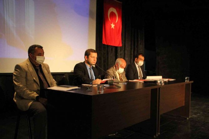 Malazgirt’te ‘Köylere Hizmet Götürme Birliği’ Toplantısı