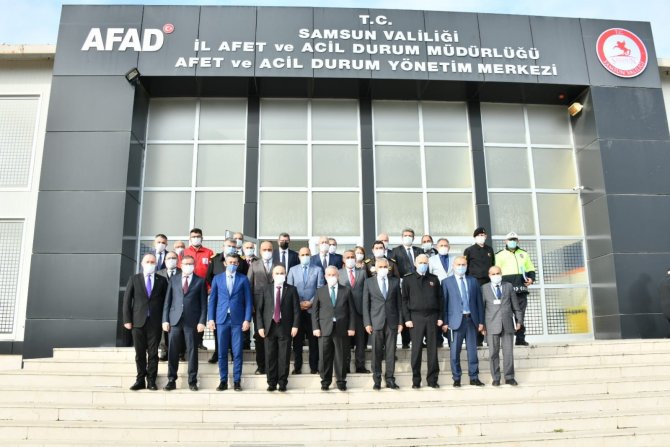 Samsun’da Ticari, Yük Ve Yolcu Taşıyan Araçlara Kış Lastiği Zorunluğu