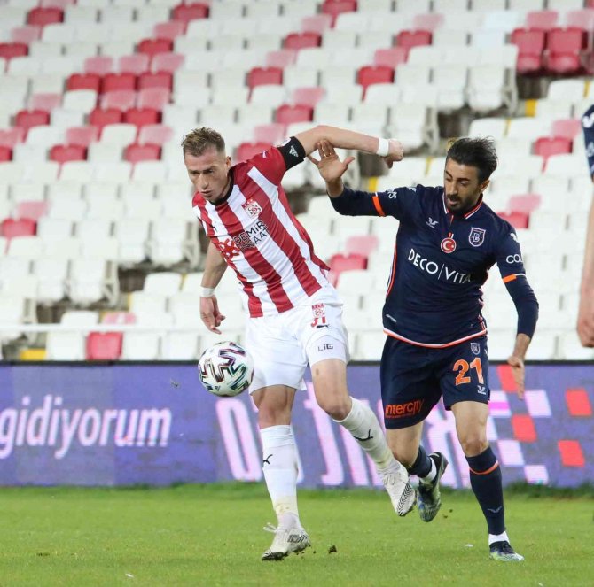 Başakşehir - Sivasspor Rekabetinde 27. Randevu