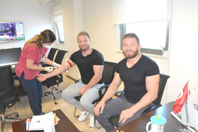 Balaban Kardeşler, Sağlık Kontrolünden Geçti