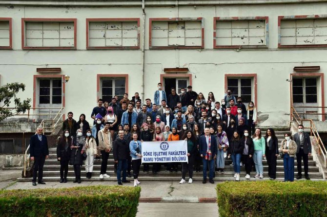 Söke İ̇şletme Fakültesi Öğrencileri, Tarihi Basma Fabrikası’nı Gezdi