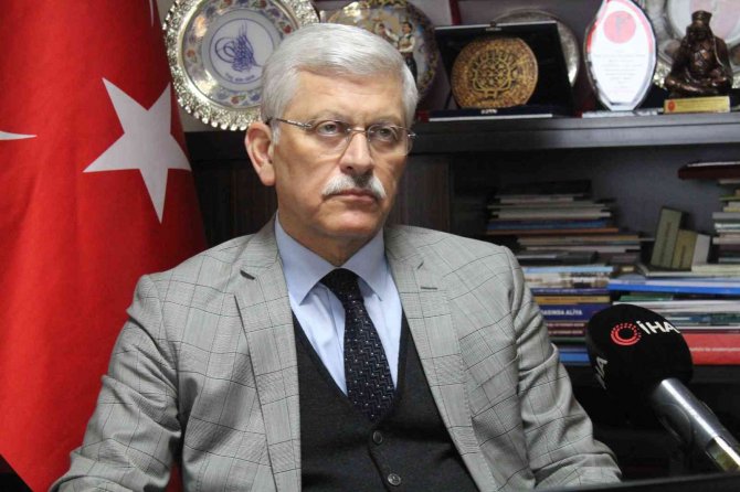 Tvhb Başkanı Eroğlu: “Hayvanlarda Uygunsuz Antibiyotiklerin Kullanımının İnsanlarda Antibiyotik Direnci Geliştirmesi Riski Vardır”