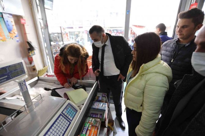 İ̇pekyolu’nda Fahiş Fiyat Ve Etiket Denetimi