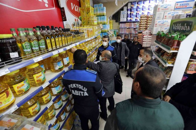 İ̇pekyolu’nda Fahiş Fiyat Ve Etiket Denetimi