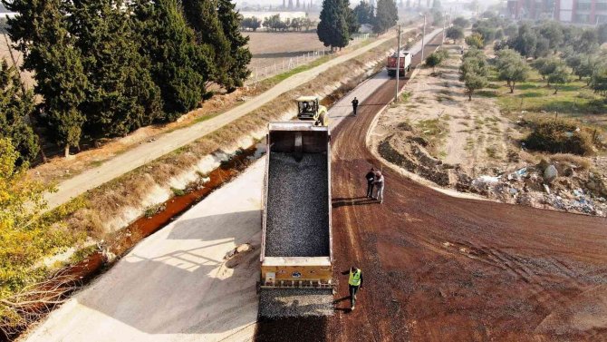 Muradiye’de Asfalt Çalışmaları Tüm Hızıyla Devam Ediyor