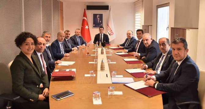 Zonguldak’ın Spor Yatırımları İçin İmzalar Atıldı