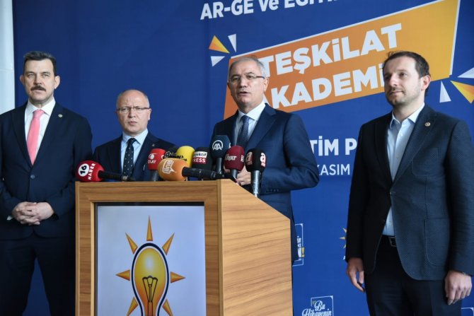 Efkan Ala: “Arkadaşlarımız Buradan Aldığı Bilgiyi Memleketin Bütün Hücrelerine Taşıyacak”