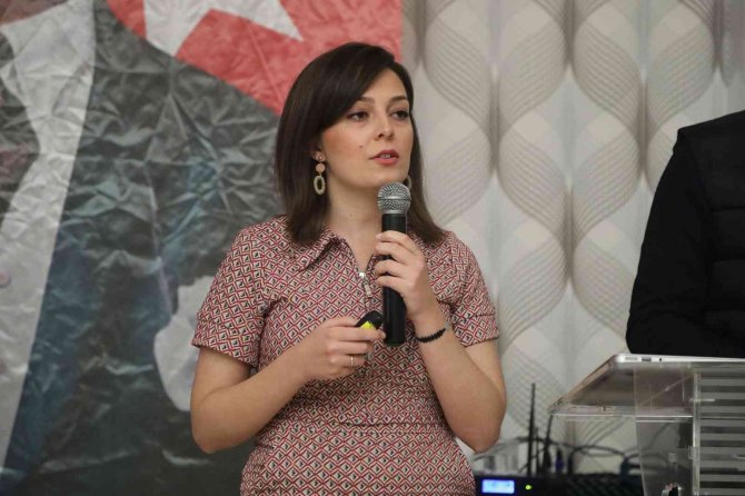 Türkiye’de 20 Yaş Üstü Her 7 Kişiden 1’i Diyabet