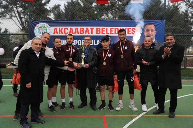Ayak Tenisinde Şampiyon Pamukkale Belediyesi Oldu