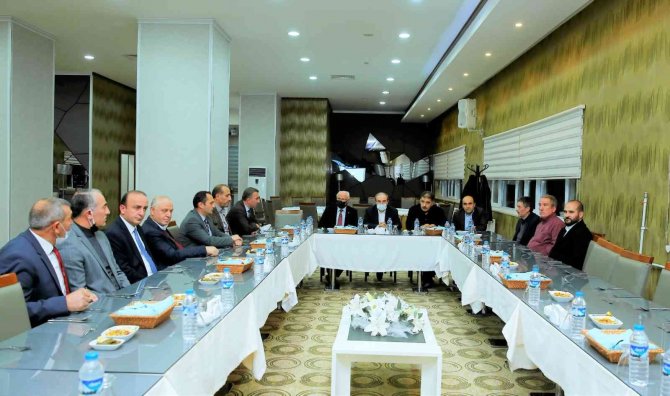 Bayburt Üniversite Kalkındırma Vakfı Olağanüstü Toplandı