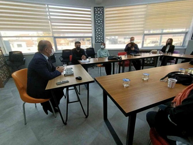 Danışmanım Olur Musun? Projesi Başladı