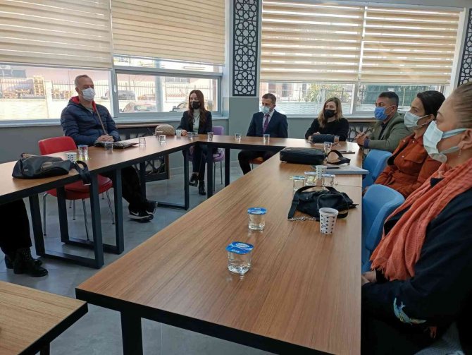 Danışmanım Olur Musun? Projesi Başladı