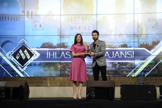 İ̇ha Ve Tgrt Haber’e Ödül