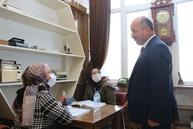 İ̇lçe Milli Eğitim Müdürleri Emet’te Toplandı